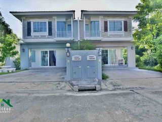 À vendre 3 chambres maison à Phra Samut Chedi, Samut Prakan