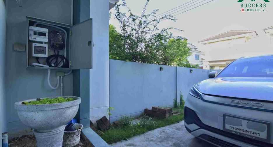 出售 3 卧室 独立屋 在 Phra Samut Chedi, Samut Prakan