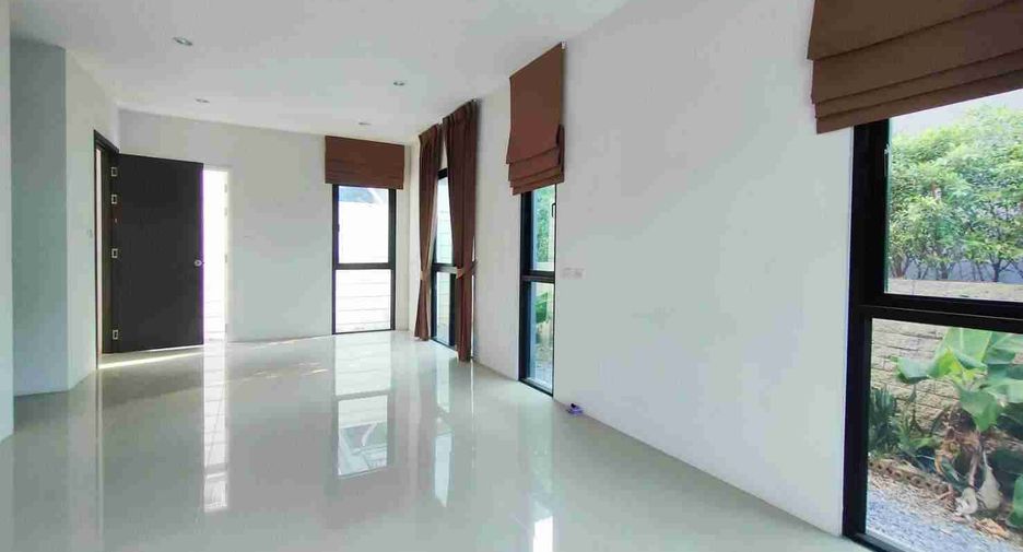 For sale 3 bedrooms house in Khlong Luang, Pathum Thani