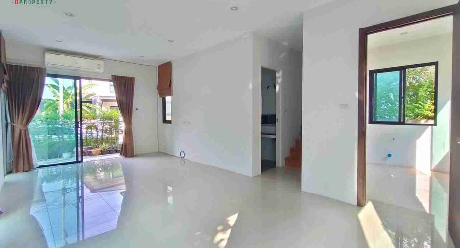 For sale 3 bedrooms house in Khlong Luang, Pathum Thani