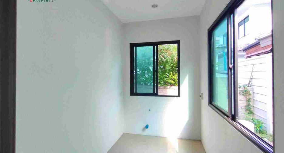 For sale 3 bedrooms house in Khlong Luang, Pathum Thani