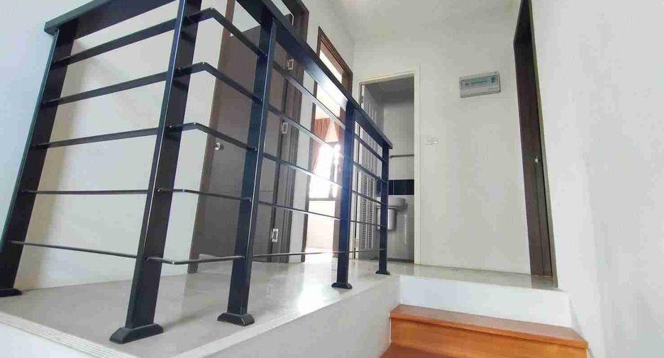 For sale 3 bedrooms house in Khlong Luang, Pathum Thani