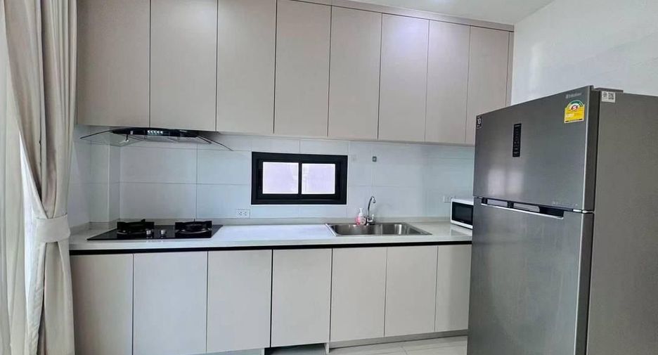 ให้เช่า 4 ห้องนอน บ้านเดี่ยว ใน พัทยาตะวันออก, พัทยา