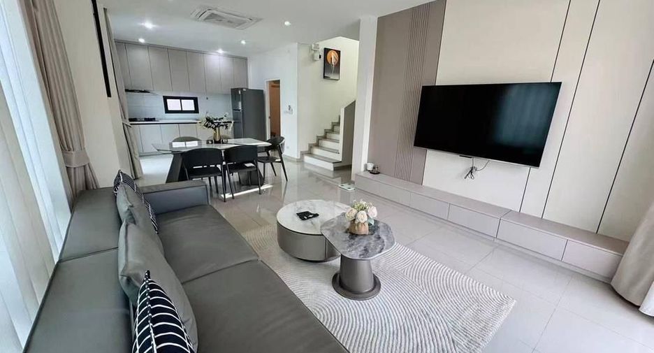 ให้เช่า 4 ห้องนอน บ้านเดี่ยว ใน พัทยาตะวันออก, พัทยา