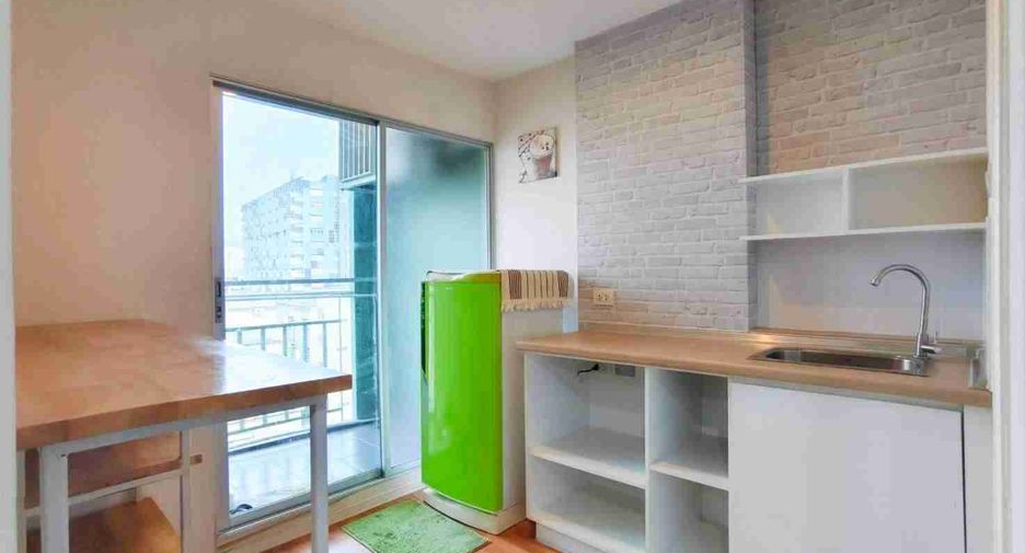 For sale 1 bed condo in Mueang Samut Prakan, Samut Prakan