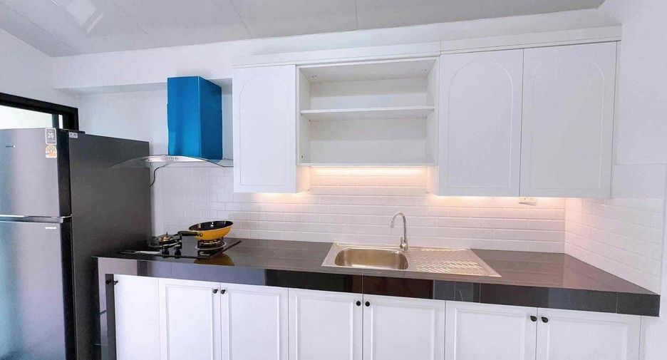 For rent 4 bedrooms house in Bang Lamung, Chonburi