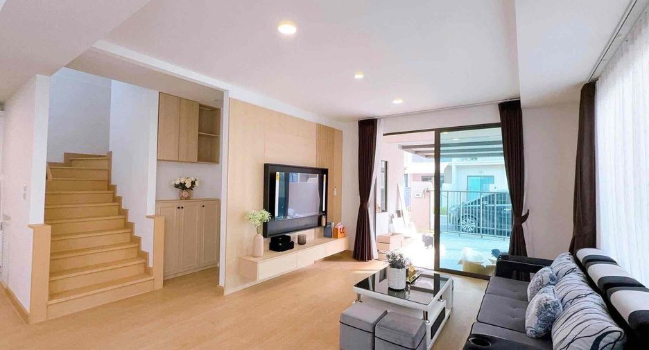 For rent 4 bedrooms house in Bang Lamung, Chonburi