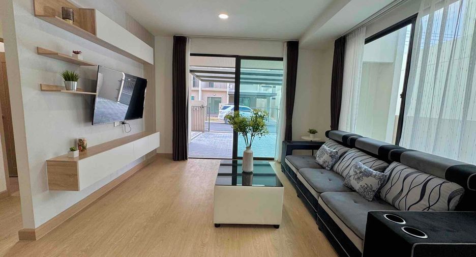 For rent 4 bedrooms house in Bang Lamung, Chonburi