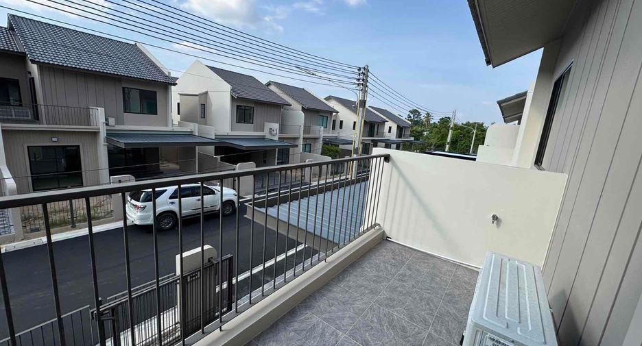 For rent 4 bedrooms house in Bang Lamung, Chonburi