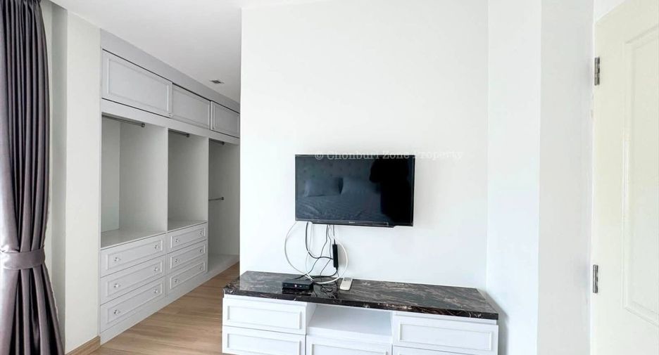 For rent 3 bedrooms house in Si Racha, Chonburi