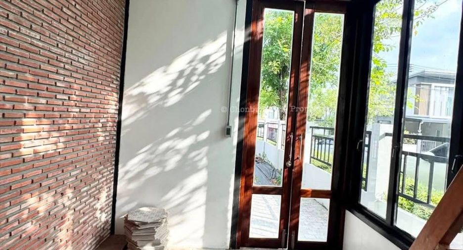 For rent 3 bedrooms house in Si Racha, Chonburi