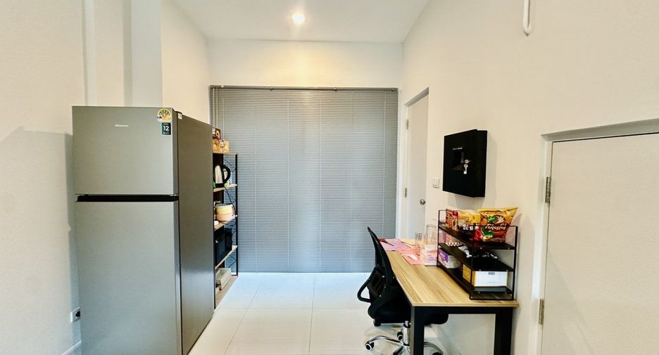 For sale 2 bedrooms townhouse in Nong Khaem, Bangkok