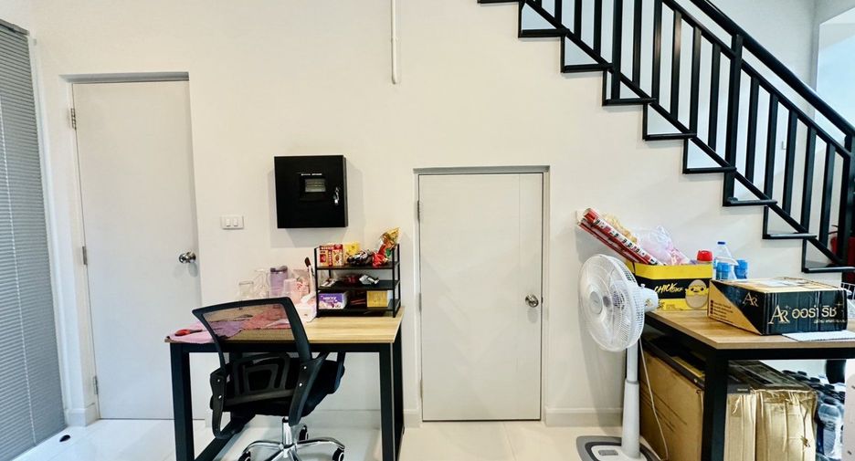 For sale 2 bedrooms townhouse in Nong Khaem, Bangkok