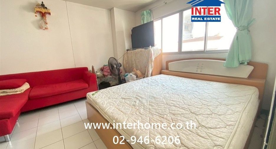 For sale 1 bed condo in Bang Kapi, Bangkok