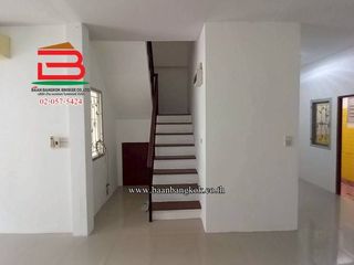 Reihenhaus zum Kauf mit 3 Zimmer in Nong Chok, Bangkok