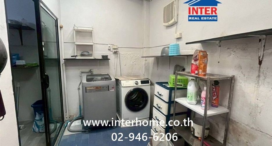 For sale 2 bedrooms townhouse in Lam Luk Ka, Pathum Thani