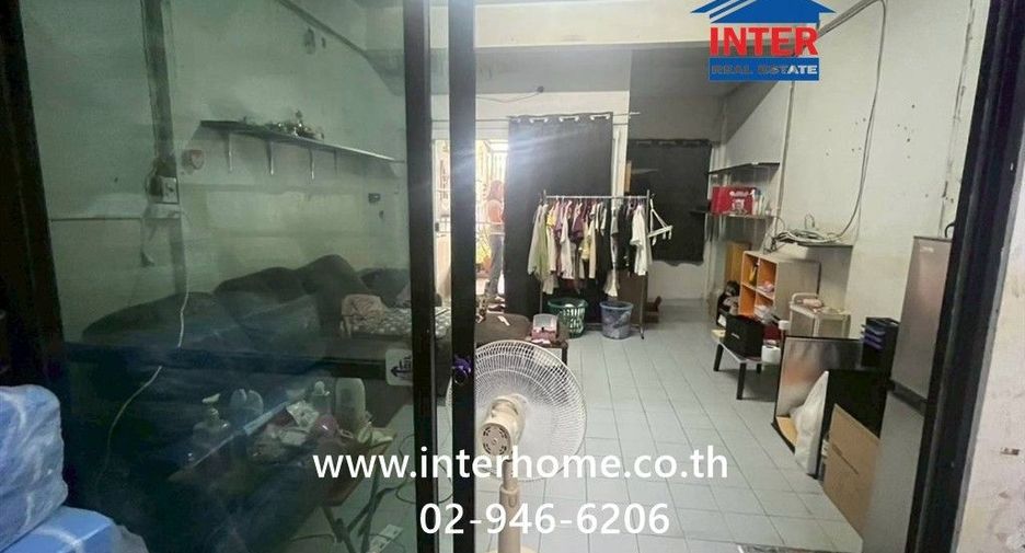 For sale 2 bedrooms townhouse in Lam Luk Ka, Pathum Thani