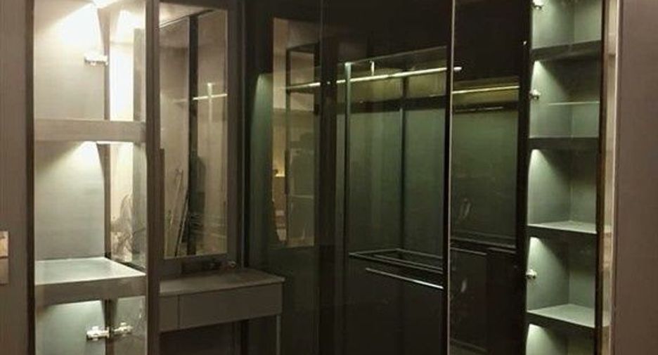 For sale 2 bedrooms townhouse in Lat Phrao, Bangkok