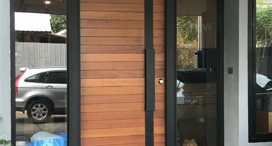 For sale 2 bedrooms townhouse in Lat Phrao, Bangkok