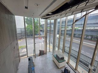 For rent retail Space in Bang Rak, Bangkok