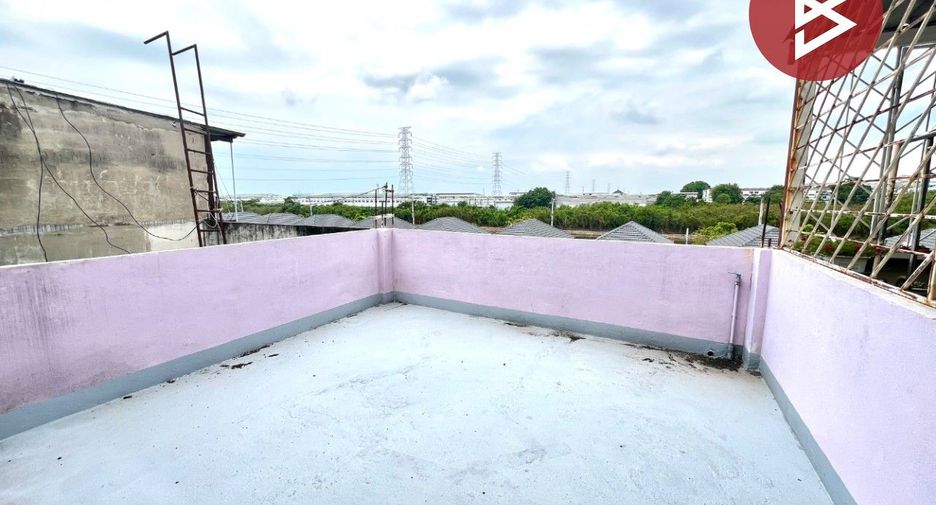 For sale retail Space in Bang Sao Thong, Samut Prakan
