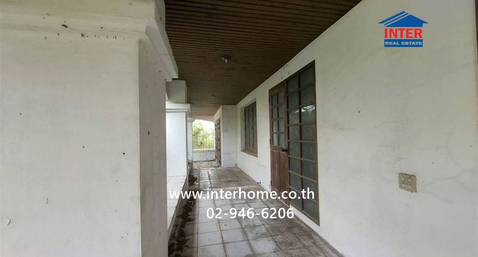 For sale 4 bedrooms house in Mueang Samut Prakan, Samut Prakan