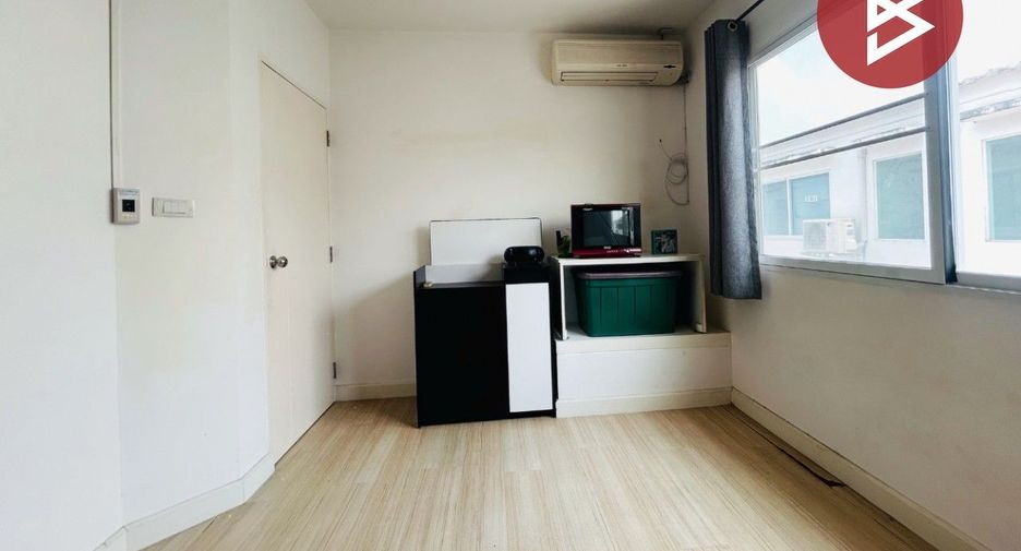 For sale 2 bedrooms townhouse in Phra Samut Chedi, Samut Prakan