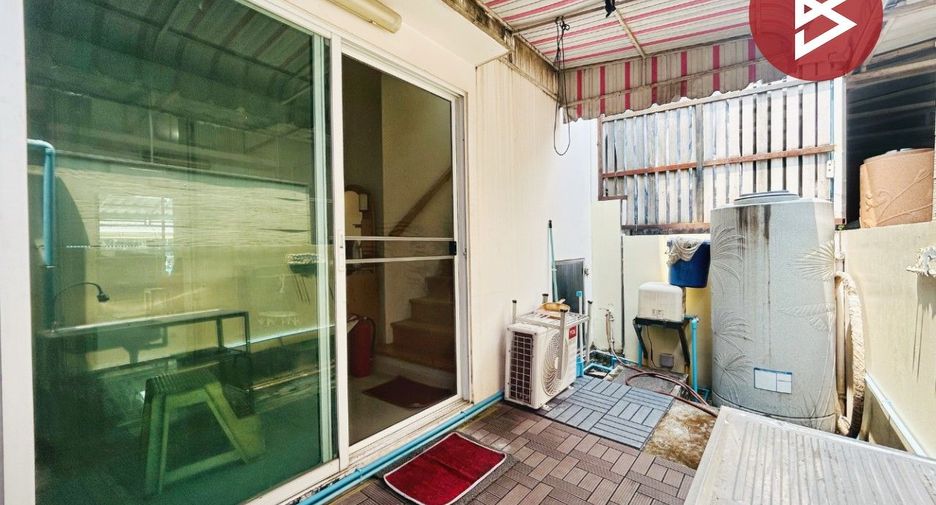 For sale 2 bedrooms townhouse in Phra Samut Chedi, Samut Prakan