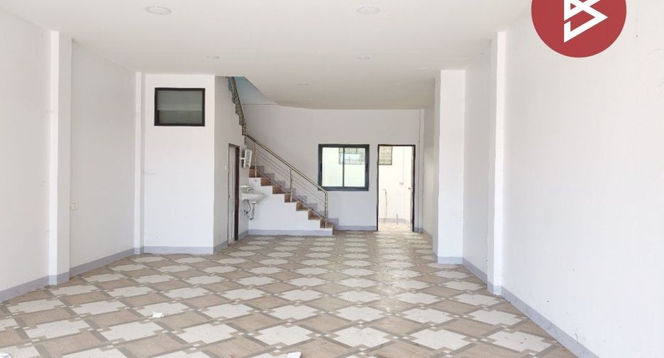Local comercial en venta de 2 habitaciones en Bang Khla, Chachoengsao