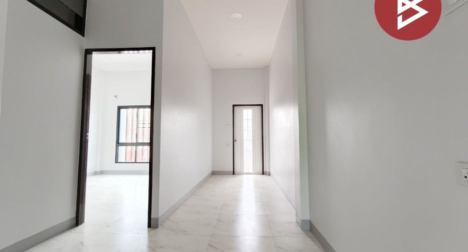Local comercial en venta de 2 habitaciones en Bang Khla, Chachoengsao