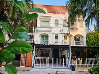 出租 3 卧室 独立屋 在 Phasi Charoen, 曼谷