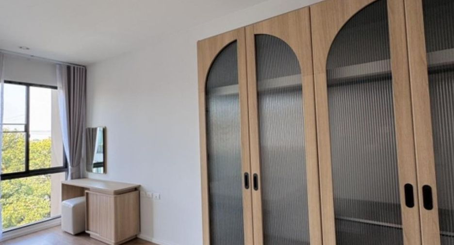 For rent 2 bedrooms house in Saphan Sung, Bangkok