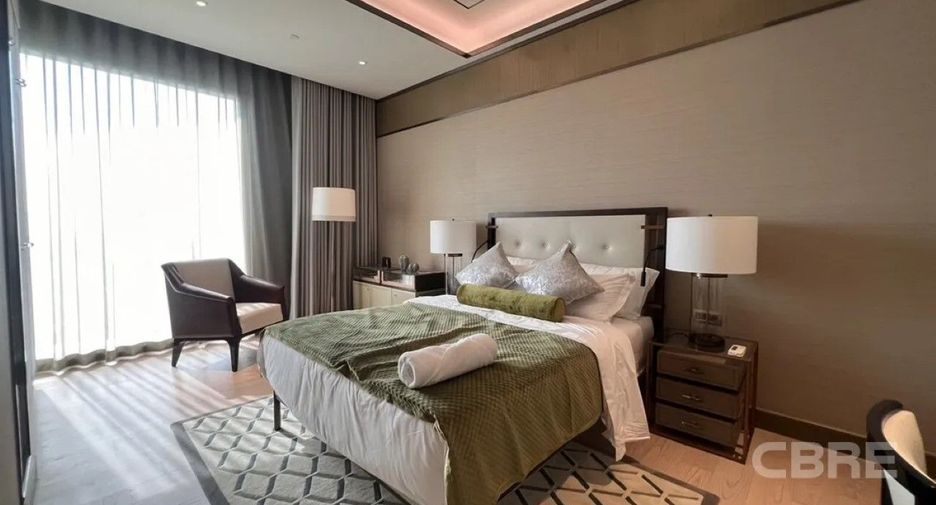 Condo en alquiler y en venta de 3 habitaciones en Khlong San, Bangkok