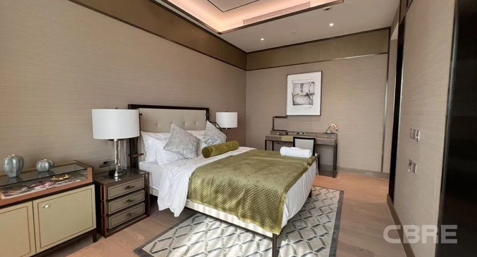 Condo en alquiler y en venta de 3 habitaciones en Khlong San, Bangkok