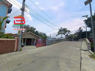 出售 土地 在 Saphan Sung, 曼谷