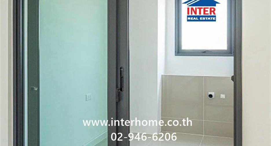 For sale 3 bedrooms townhouse in Sai Mai, Bangkok
