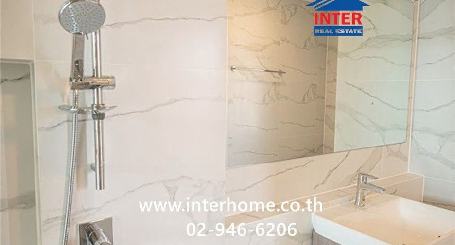 For sale 3 bedrooms townhouse in Sai Mai, Bangkok
