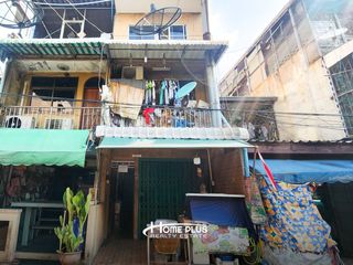 For sale 5 bedrooms retail Space in Din Daeng, Bangkok