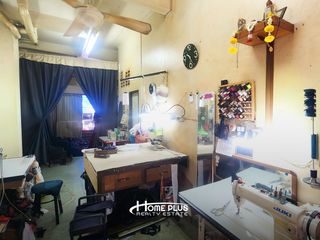 For sale 5 bedrooms retail Space in Ratchathewi, Bangkok