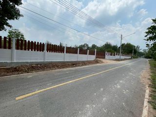 À vendre terrain à Phanat Nikhom, Chonburi