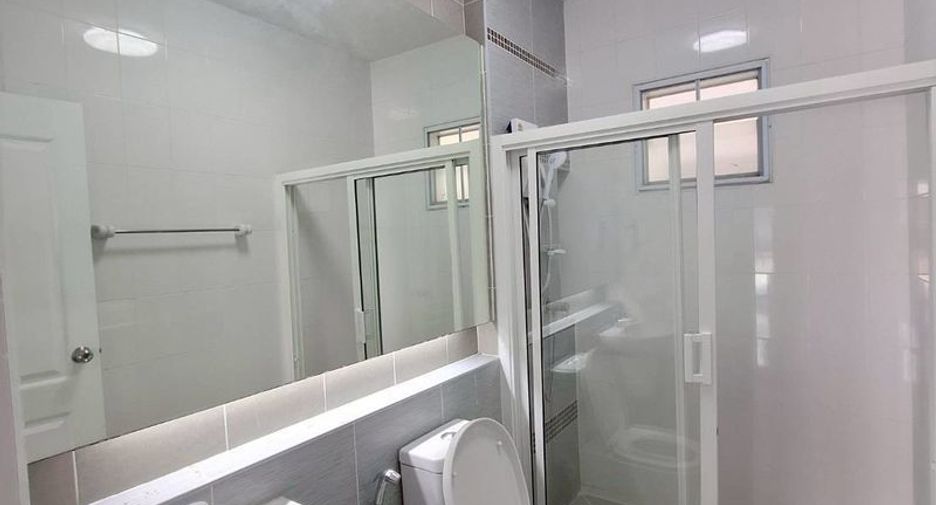 For rent 3 bedrooms house in Hang Dong, Chiang Mai