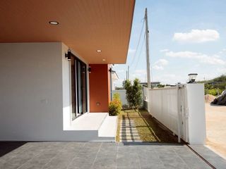For sale 3 bedrooms house in Mueang Lamphun, Lamphun