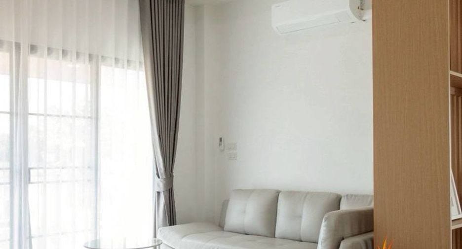 For sale 3 bedrooms house in Mueang Lamphun, Lamphun
