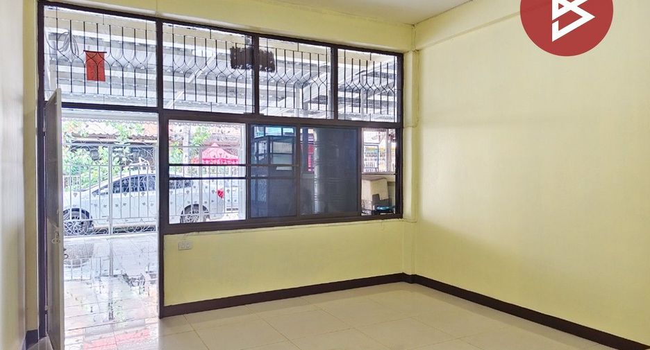 Casa adosada en venta de 2 habitaciones en Bang Kruai, Nonthaburi