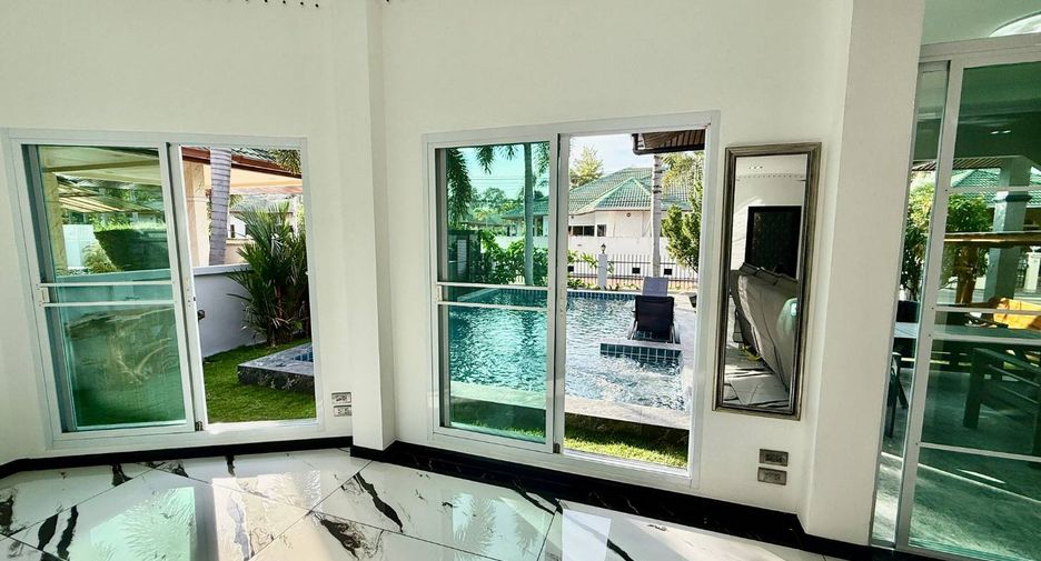 For rent そして for sale 3 ベッドルーム house in Bang Lamung, Chonburi