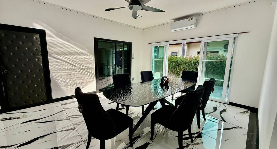 For rent そして for sale 3 ベッドルーム house in Bang Lamung, Chonburi