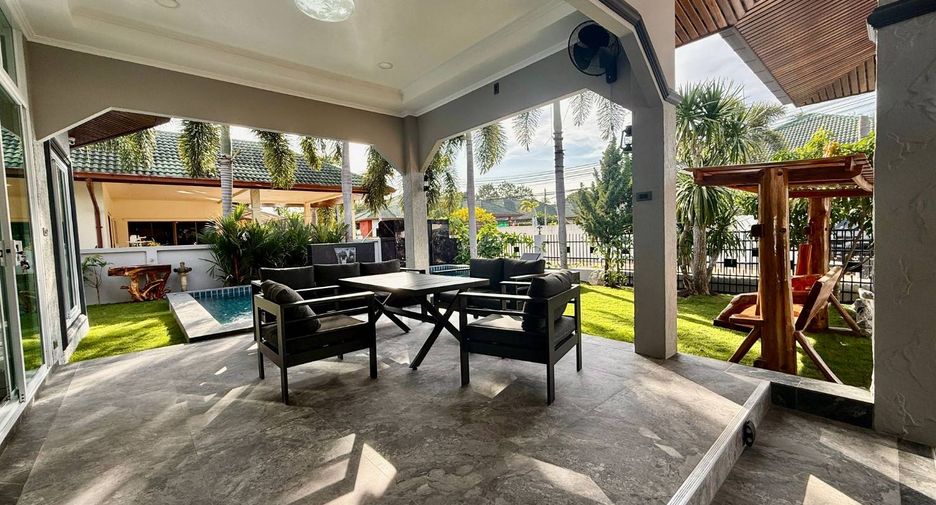 For rent そして for sale 3 ベッドルーム house in Bang Lamung, Chonburi