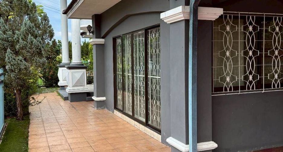 For rent 4 bedrooms house in San Sai, Chiang Mai