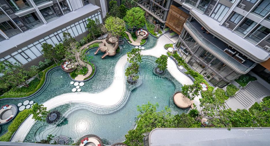 For sale 3 bedrooms condo in Sattahip, Chonburi