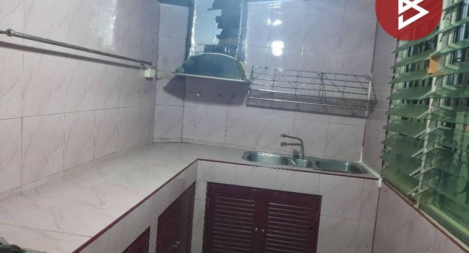 For sale 2 ベッドルーム townhouse in Mueang Chon Buri, Chonburi